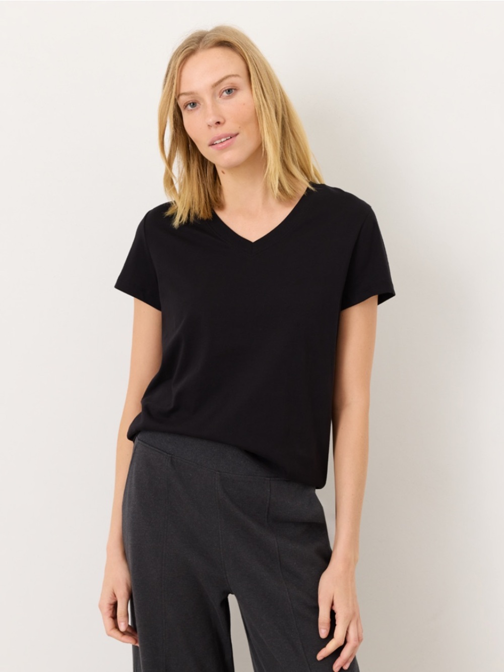 Pact Organic Softspun Essential V-Neck Tee
